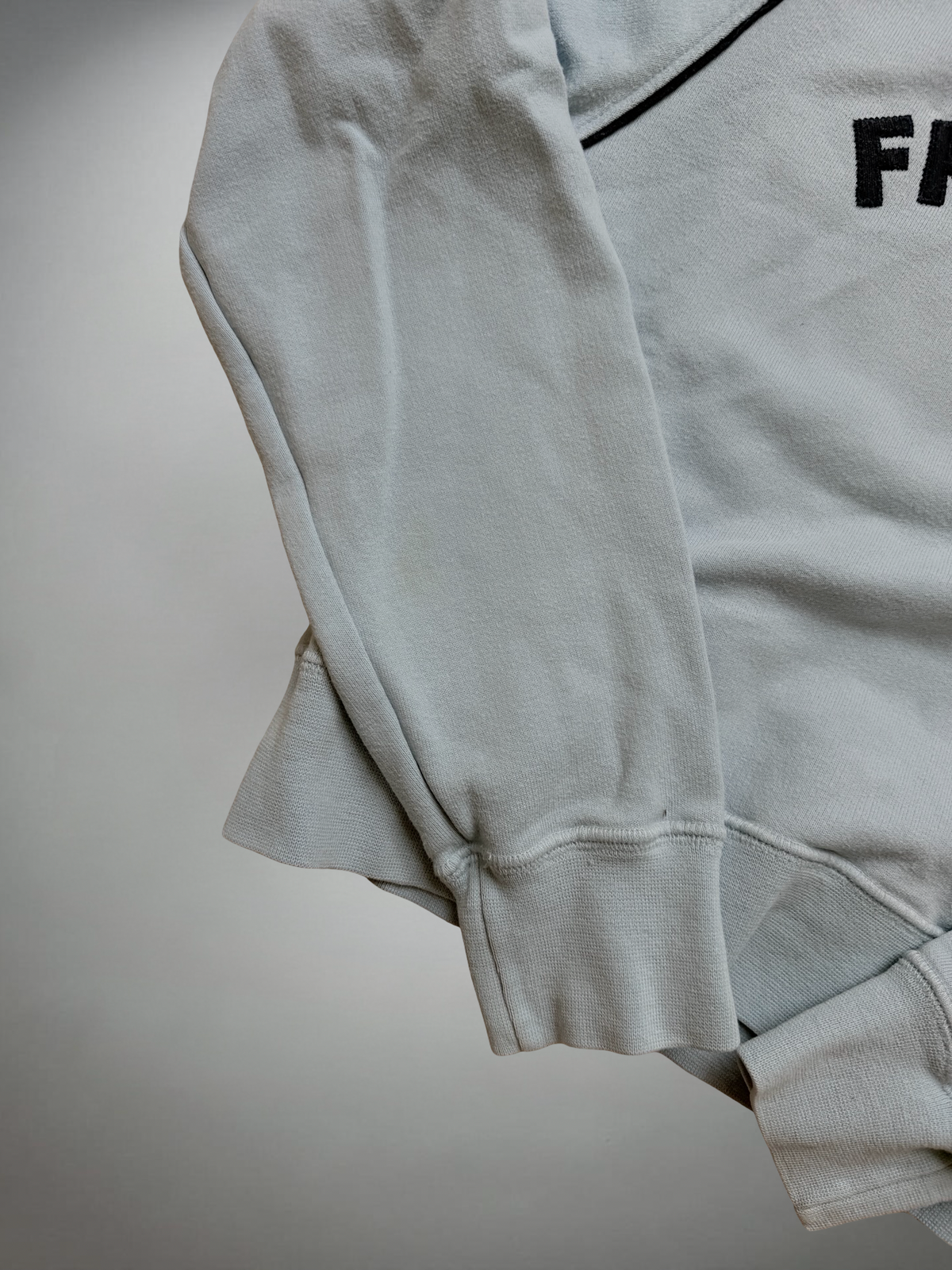 Vintage Fred Perry Sweater (XS-S)