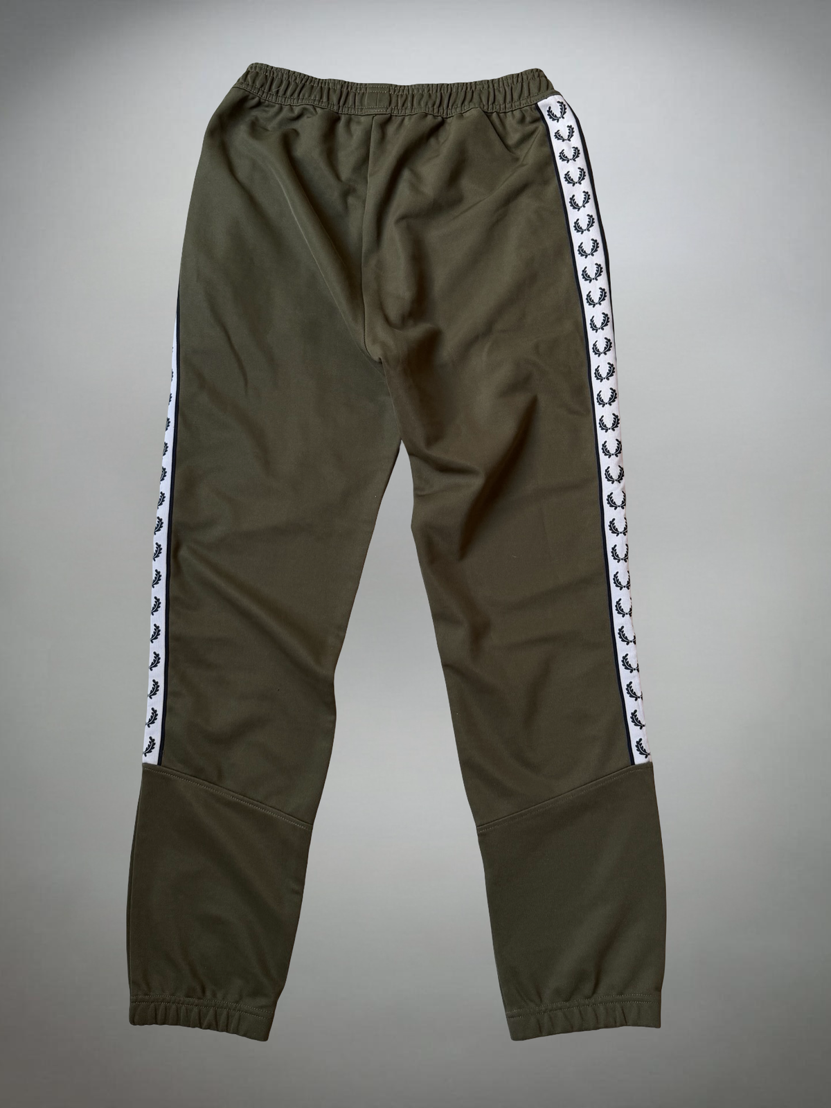 Vintage Fred Perry Taped Jogger (M)