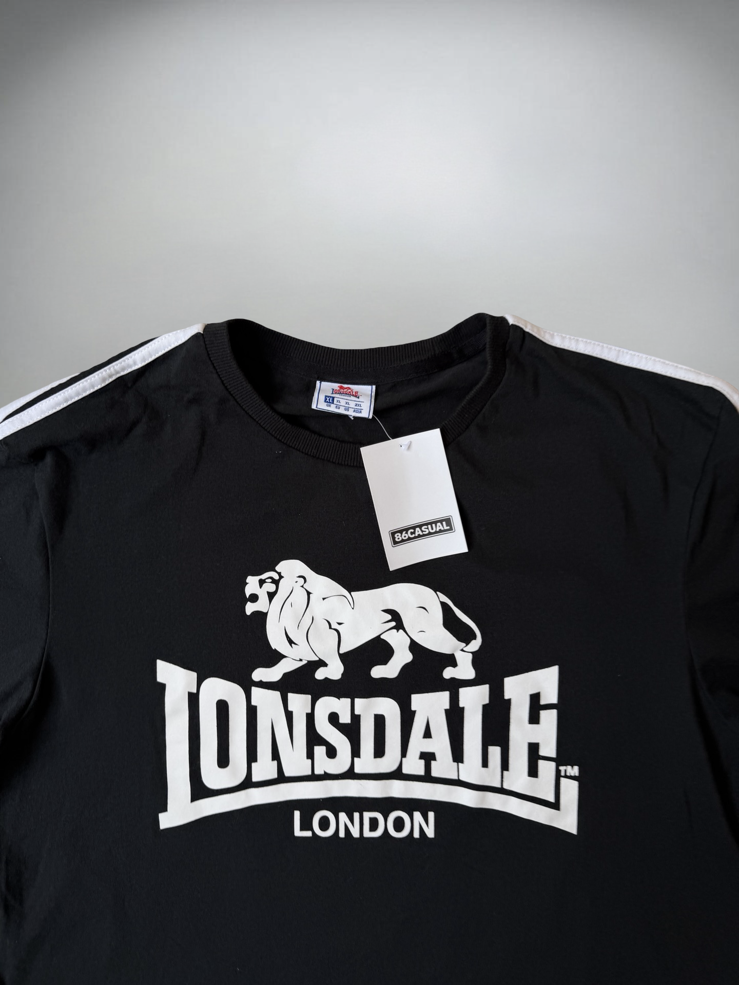 Vintage Lonsdale Shirt (XL)