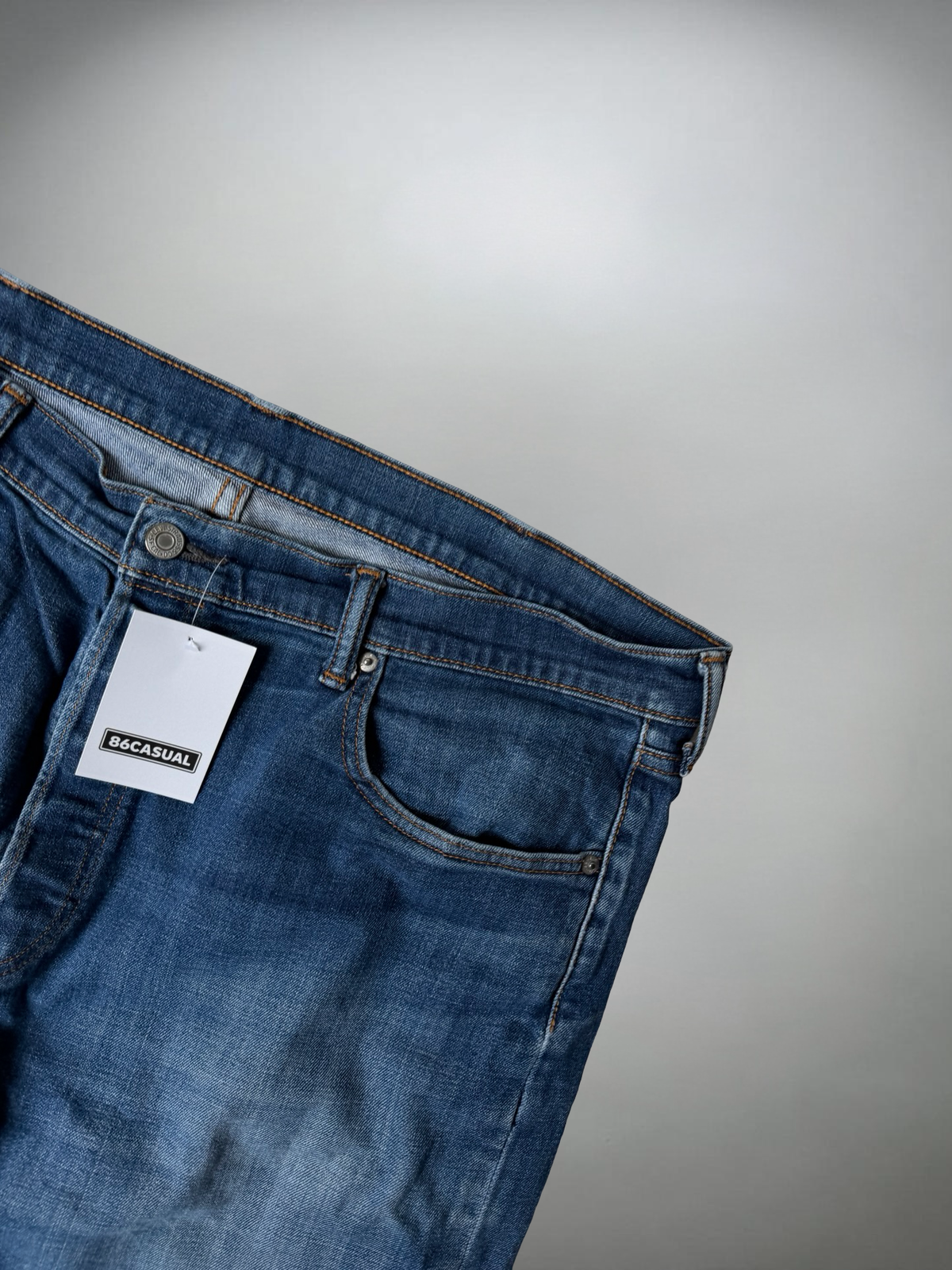 Vintage Levi’s Jeans (XL)