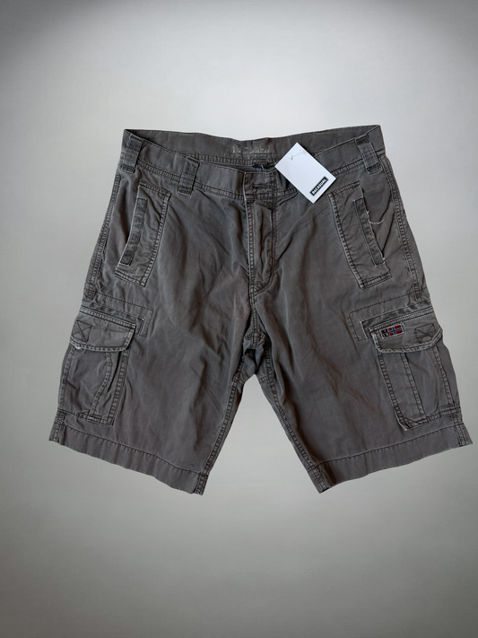 Vintage Napapijri Shorts (M) (Knopf fehlt beachten)