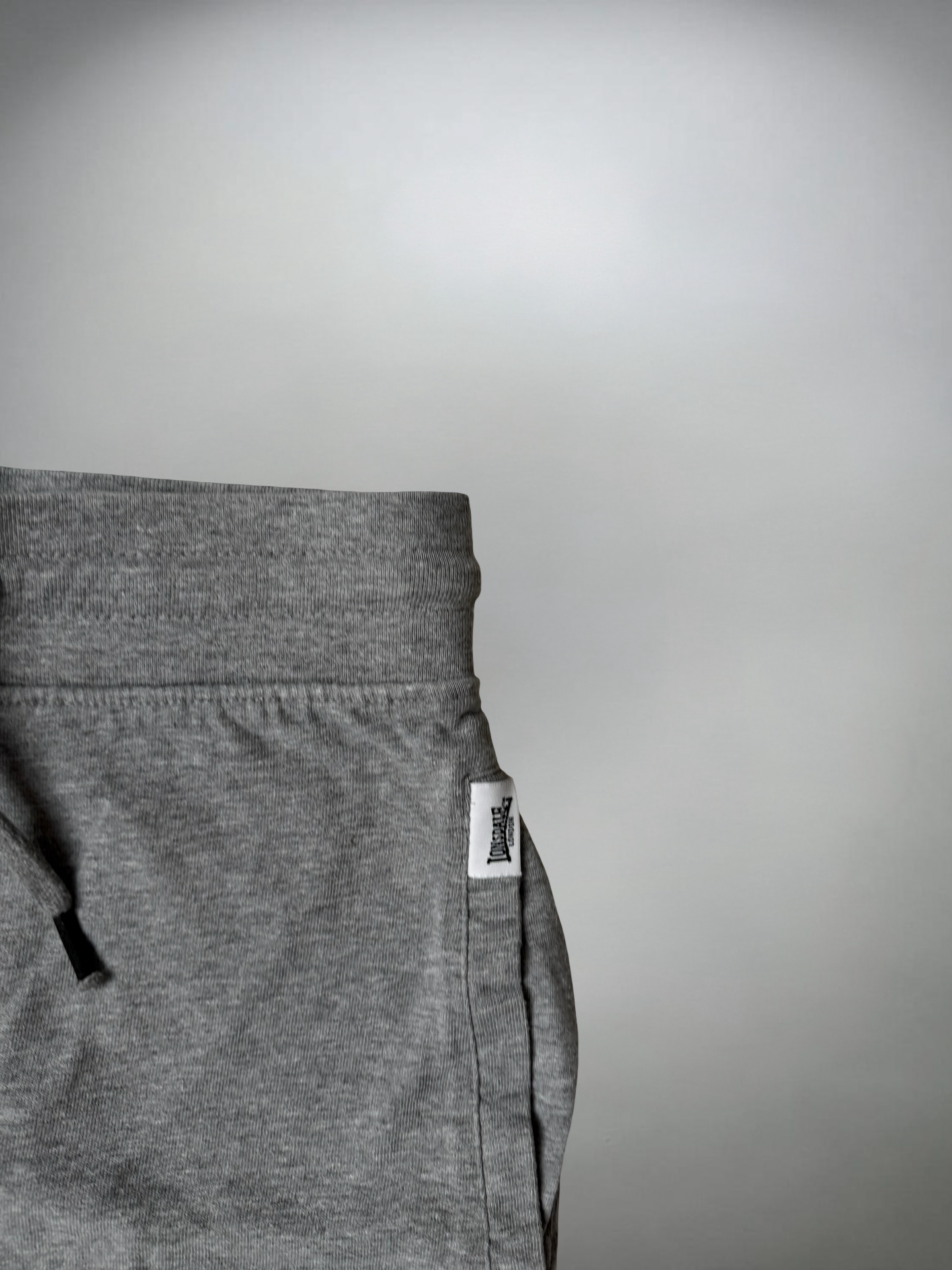 Vintage Lonsdale Shorts (XS-S)
