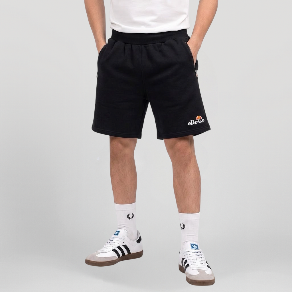 Vintage Ellesse Shorts (M)