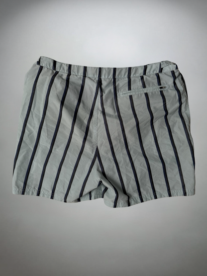 Vintage Fred Perry Shorts (XL)