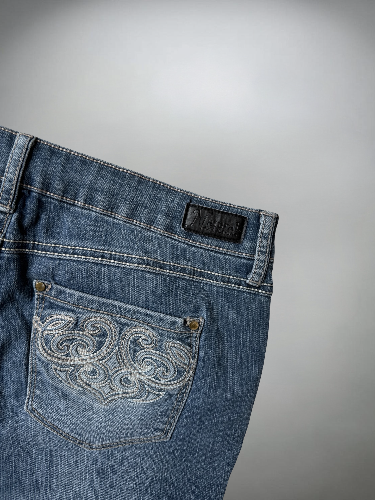 Vintage Y2K Rock (S-M)
