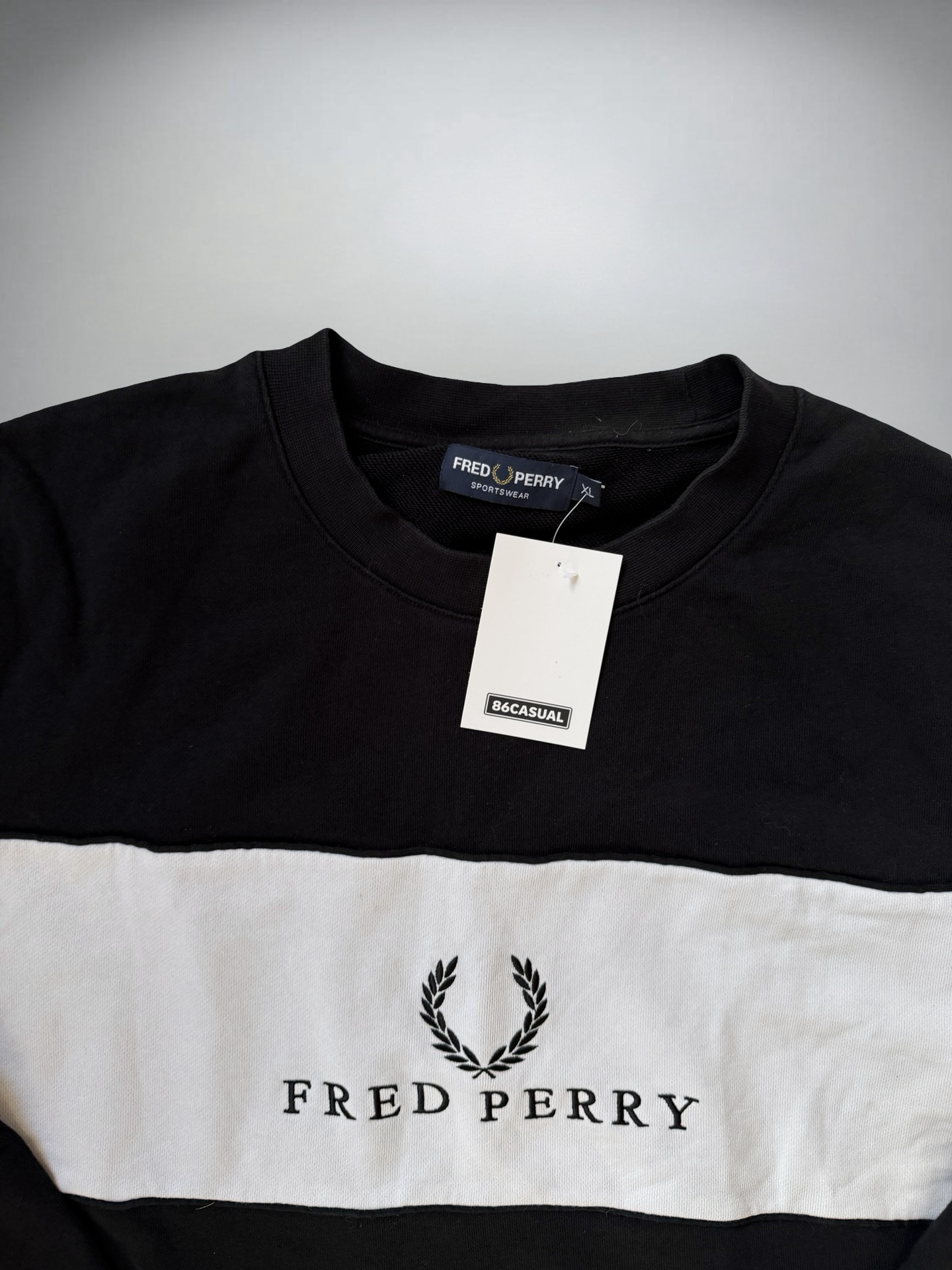 Vintage Fred Perry Sweater (XL-XXL)