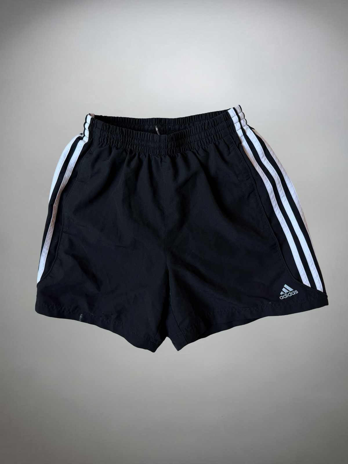 Vintage Adidas Shorts (XS)