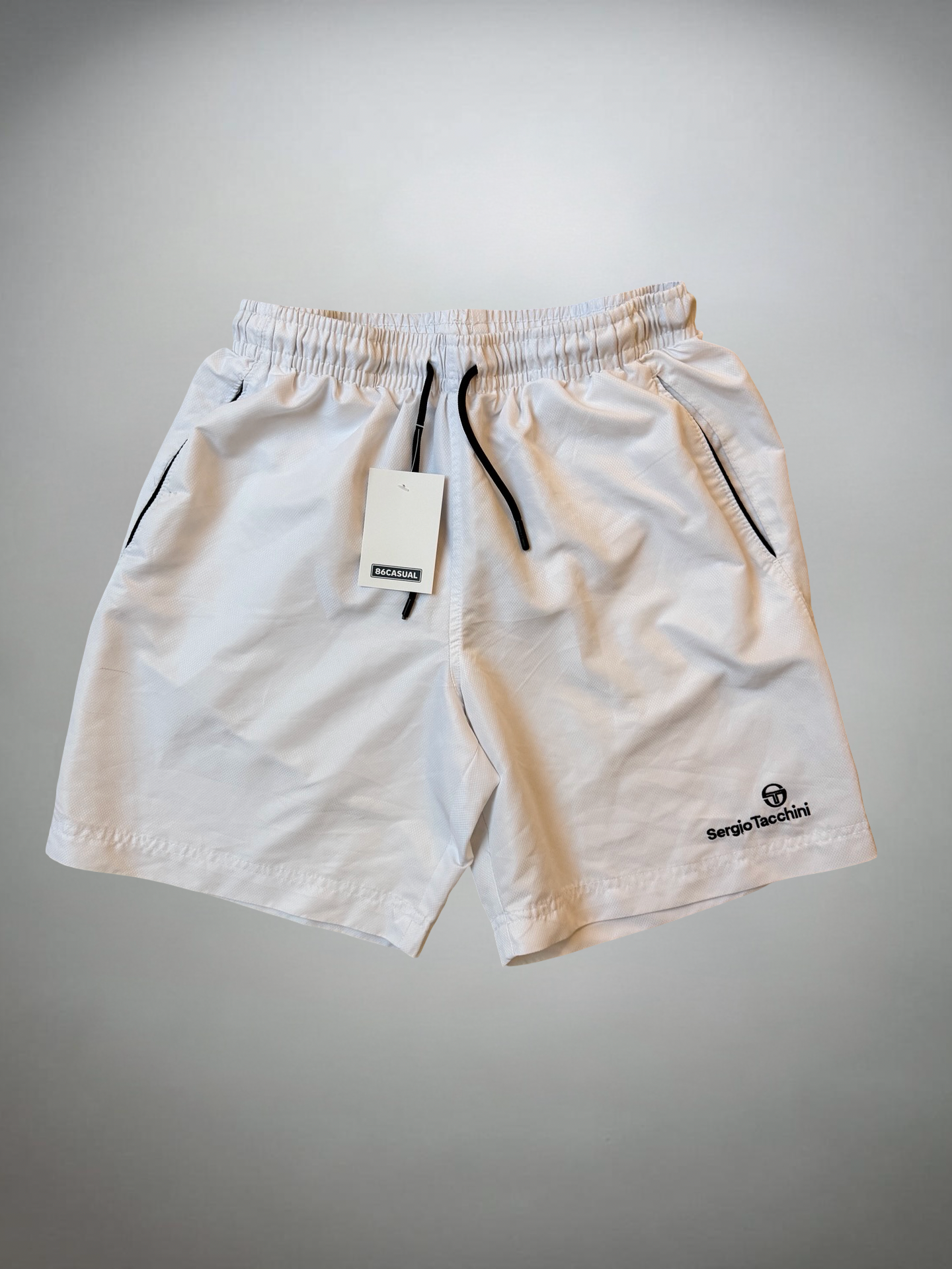 Vintage Sergio Tacchini Shorts (S-M)