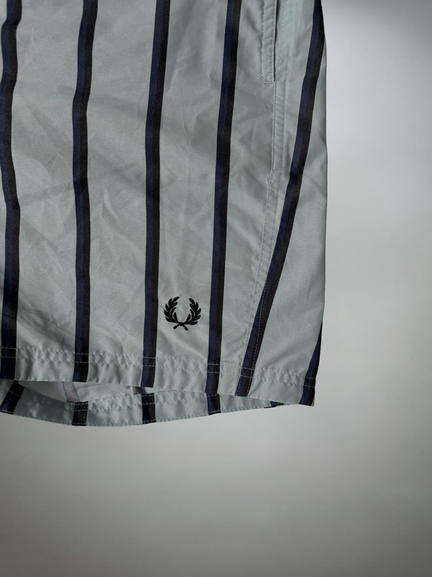 Vintage Fred Perry Shorts (XL)