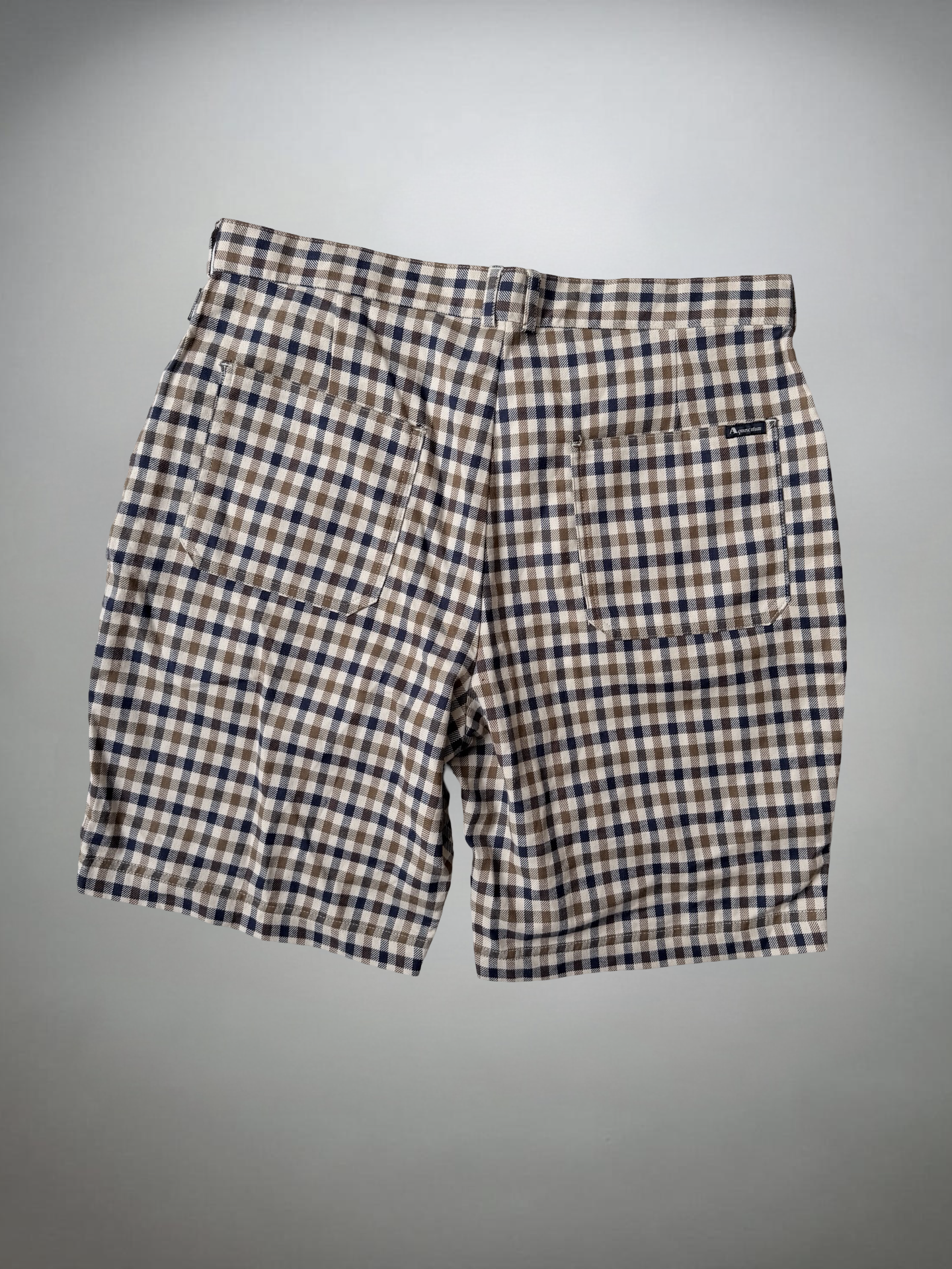 Vintage Aquascutum Shorts (M)
