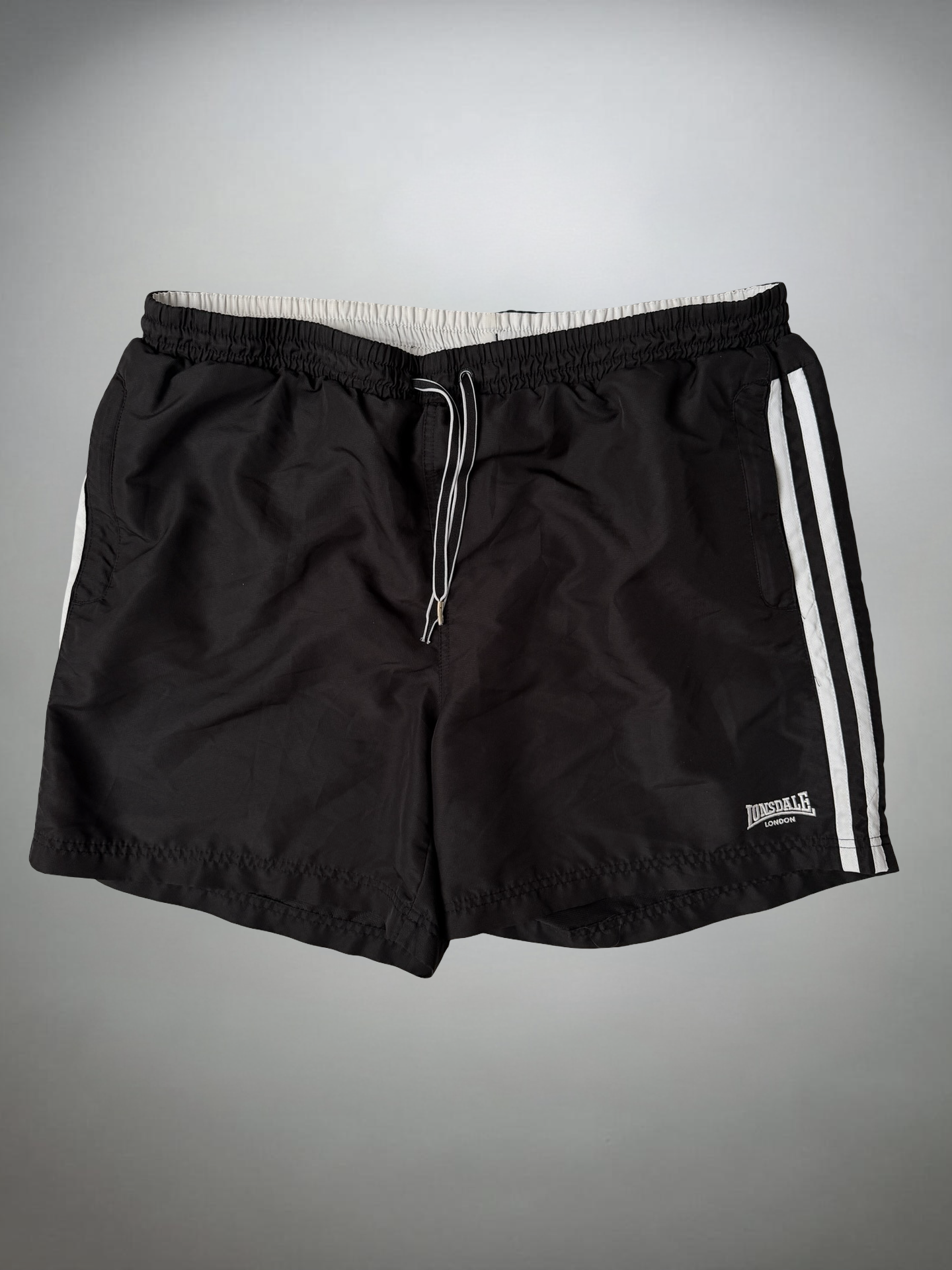 Vintage Lonsdale Shorts (XL)
