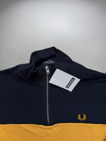 Vintage Fred Perry Zip Up (M-L)
