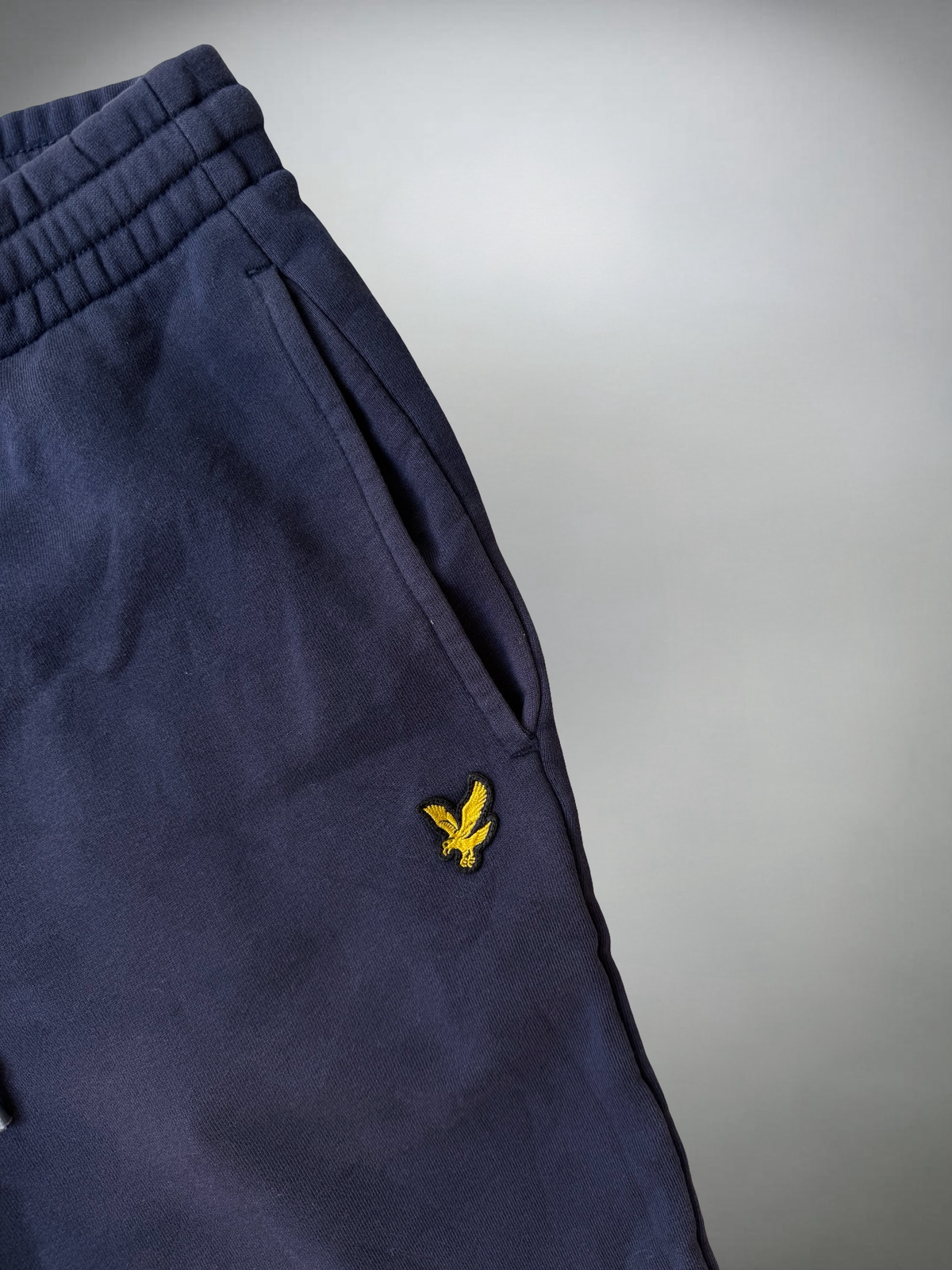Vintage Lyle & Scott Shorts (S)