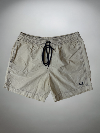 Vintage Fred Perry Shorts (M)