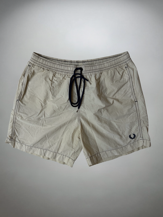 Vintage Fred Perry Shorts (M)