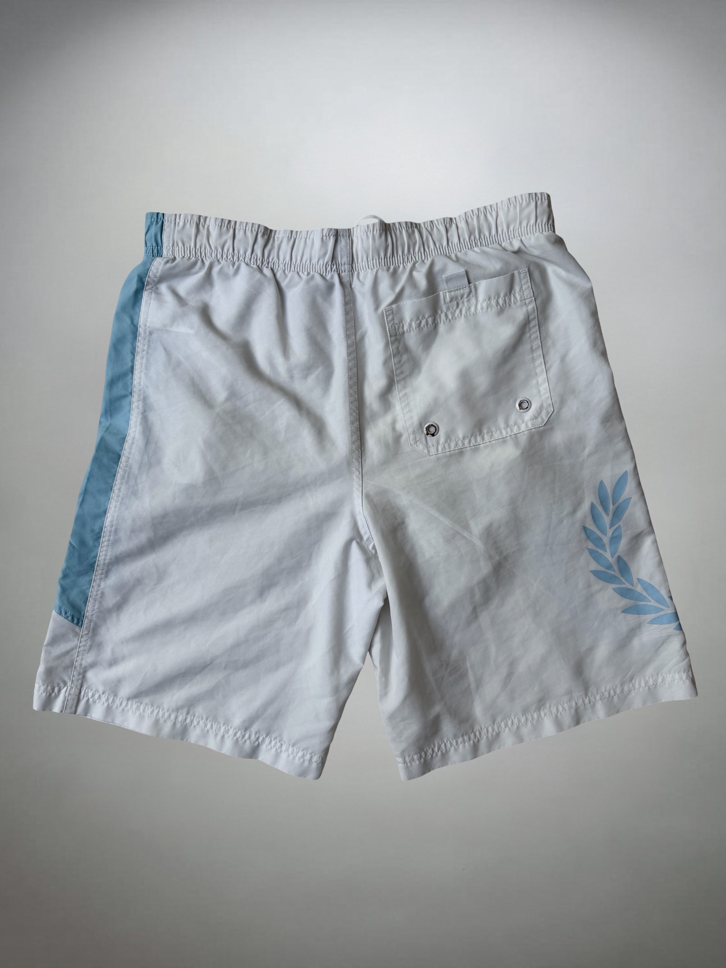 Vintage Fred Perry Shorts (S-M)