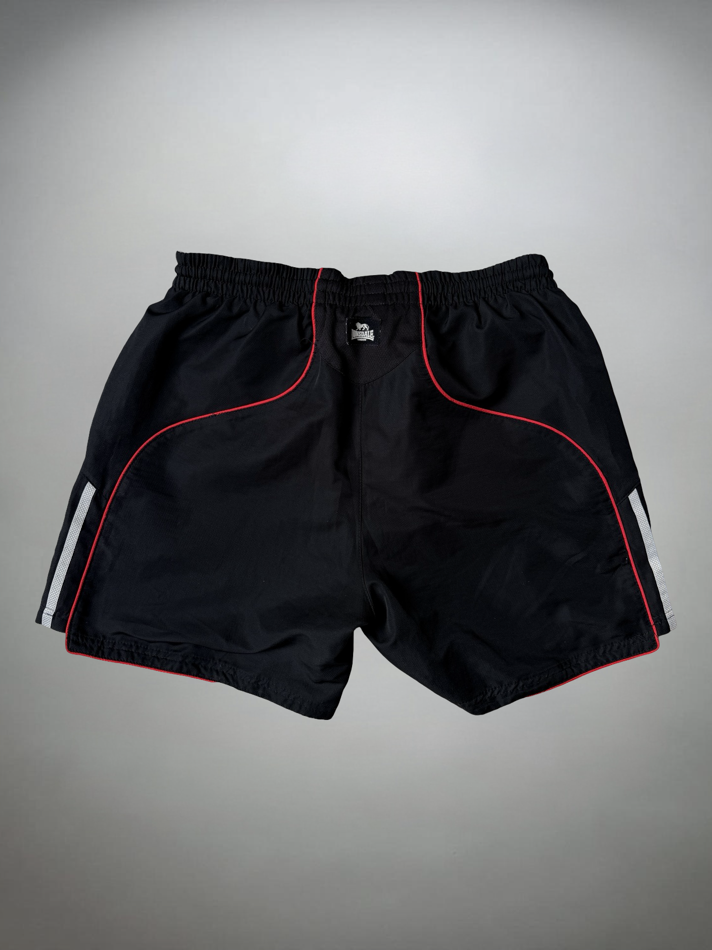 Vintage Lonsdale Shorts (M)