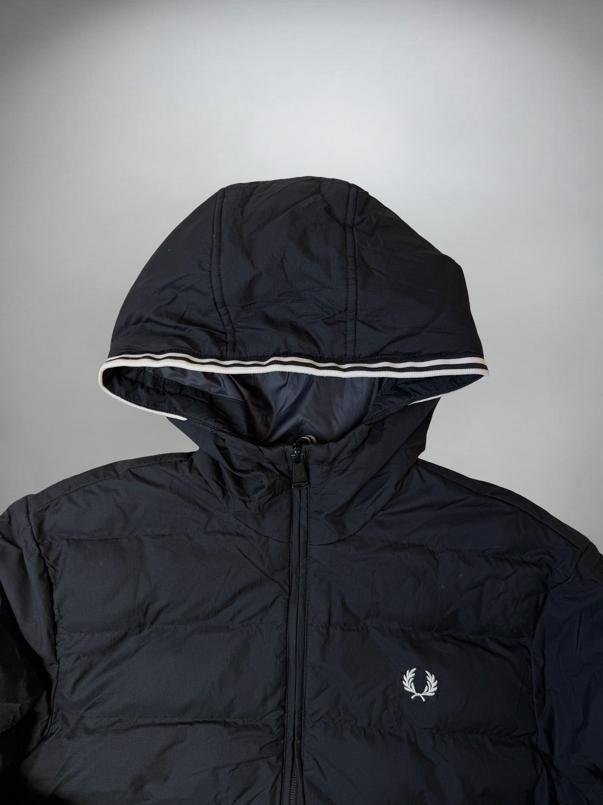Vintage Fred Perry Puffer Jacke (S-M)