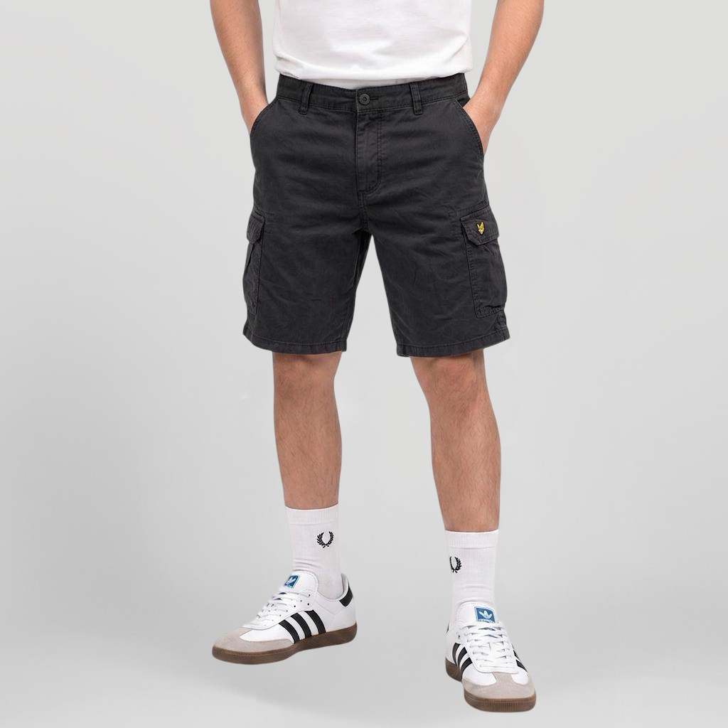 Vintage Lyle & Scott Shorts (M)