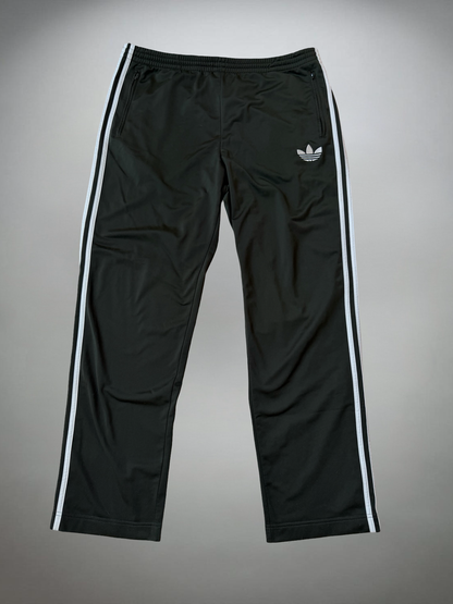 Vintage Adidas Jogger (L-XL)