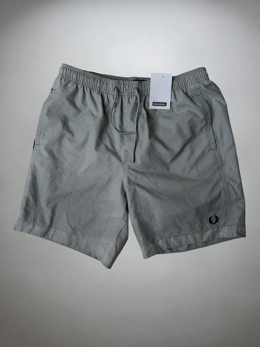 Vintage Fred Perry Shorts (M)