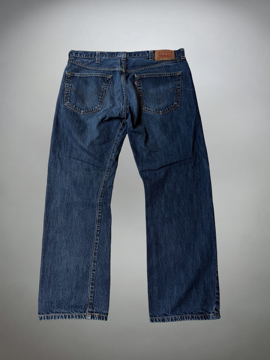 Vintage Levi’s Jeans (XL)