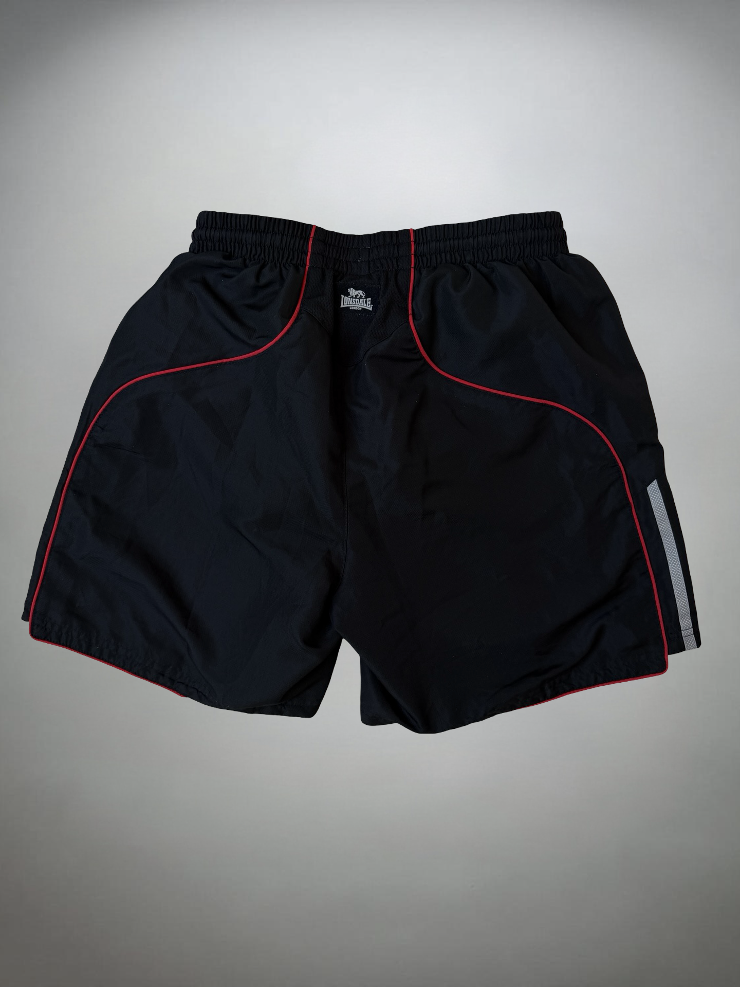 Vintage Lonsdale Shorts (M)