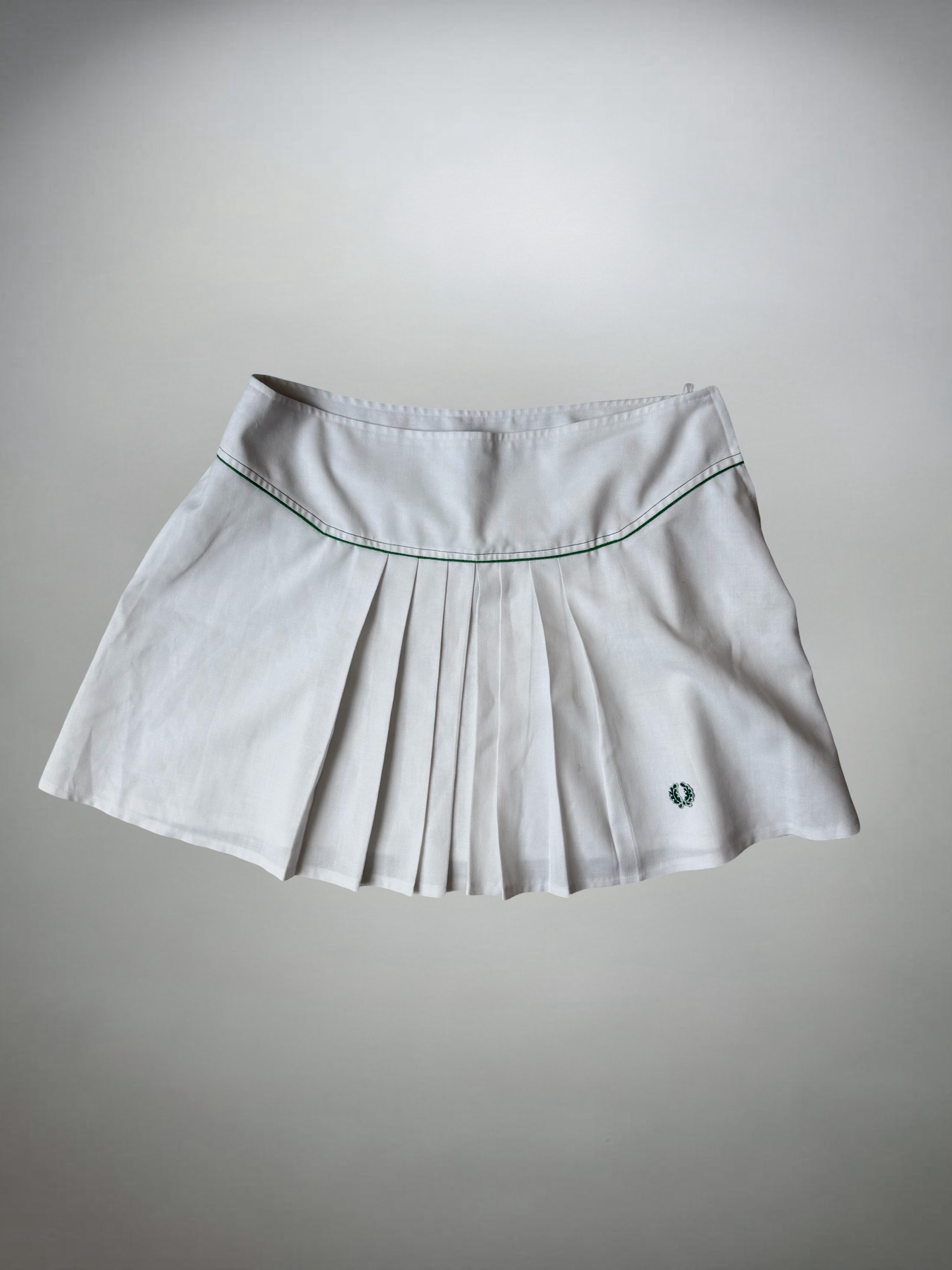Vintage Fred Perry Rock (S-M)