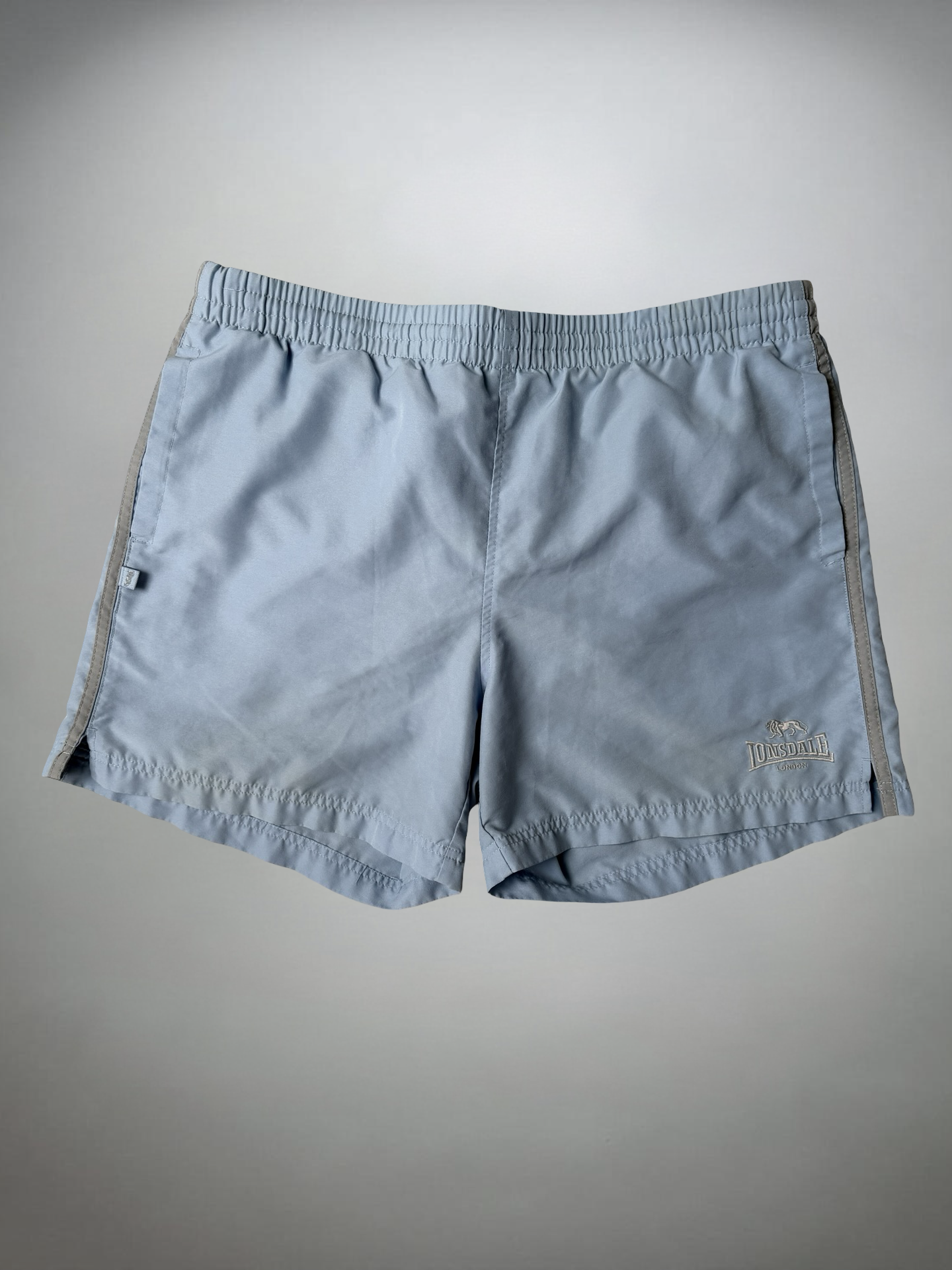 Vintage Lonsdale Shorts (S-M)