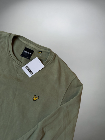 Vintage Lyle & Scott Sweater (XL)