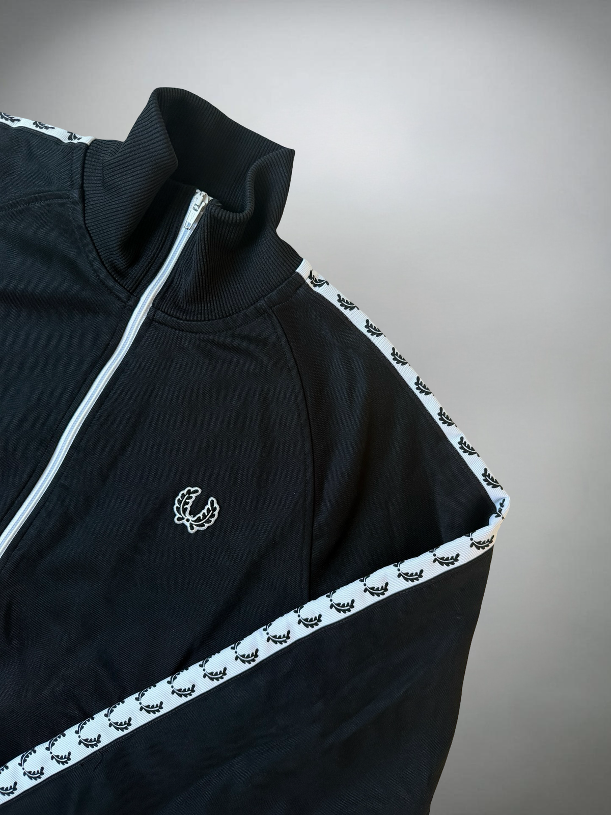 Vintage Fred Perry Jacke (M-L)