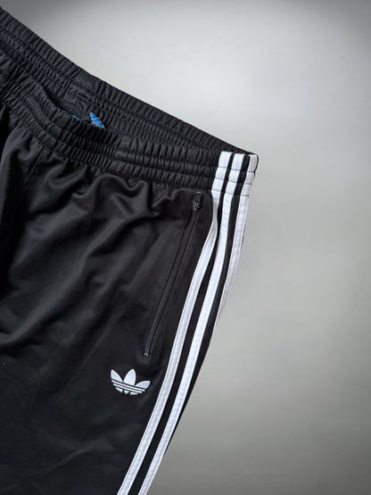 Vintage Adidas Jogger (M-L)