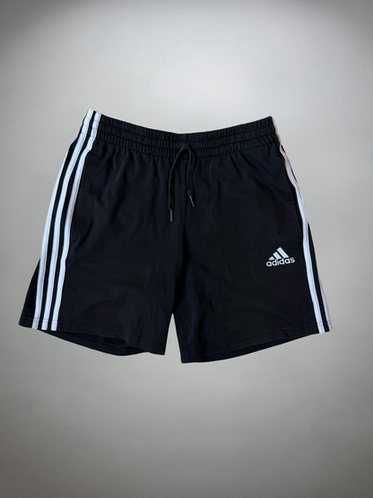 Vintage Adidas Shorts (S-M)