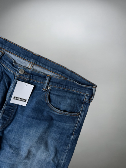 Vintage Levi’s Jeans (XL)
