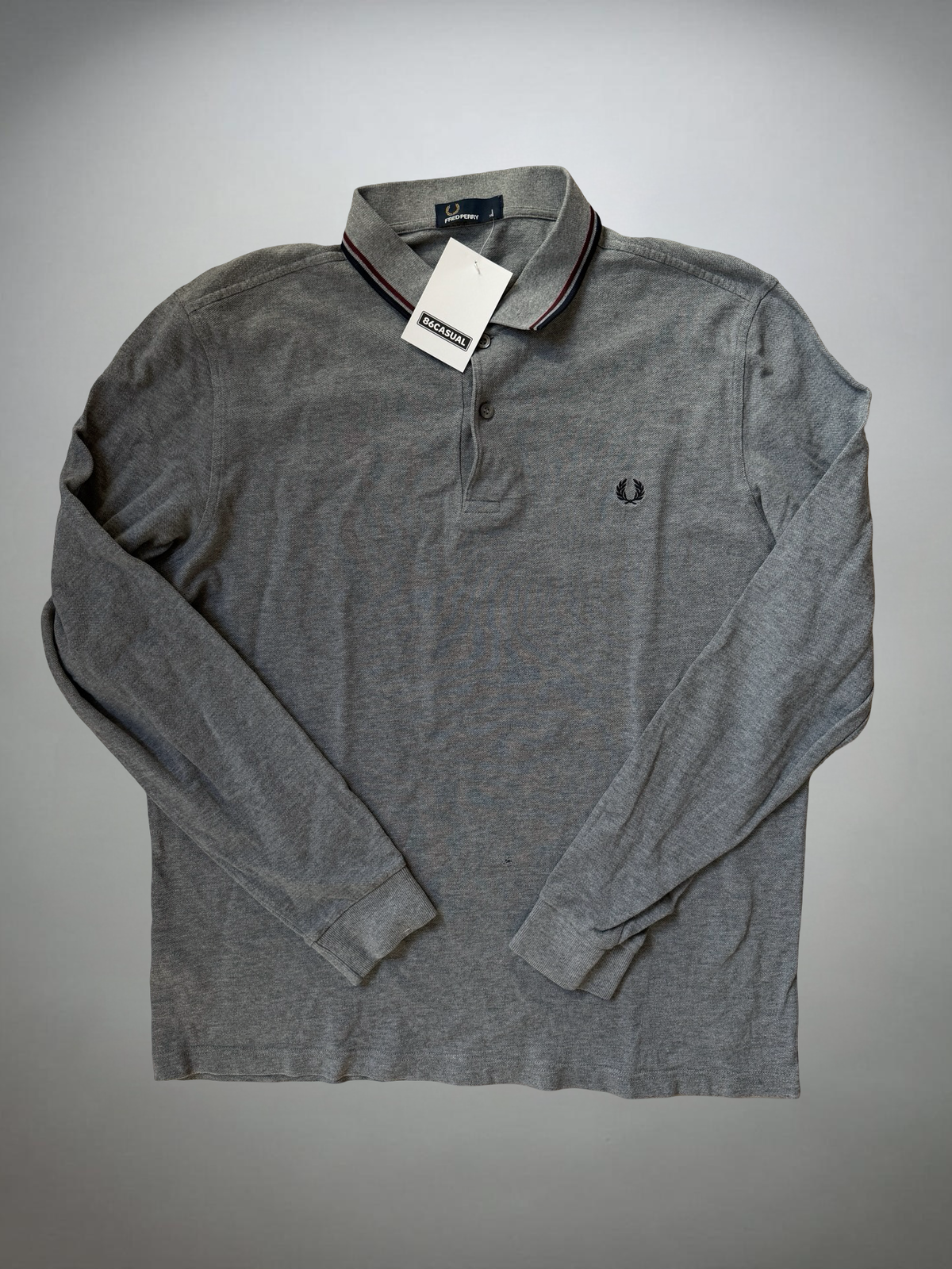 Vintage Fred Perry Longsleeve (XL) kleines Loch ( Bild 3 )