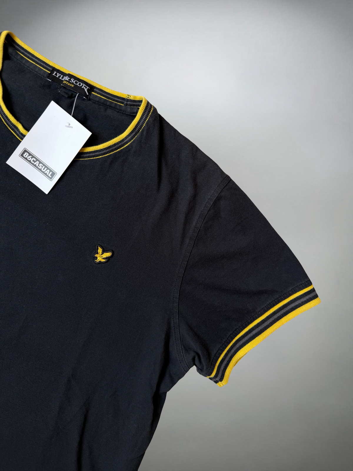 Vintage Lyle & Scott Shirt (S-M)