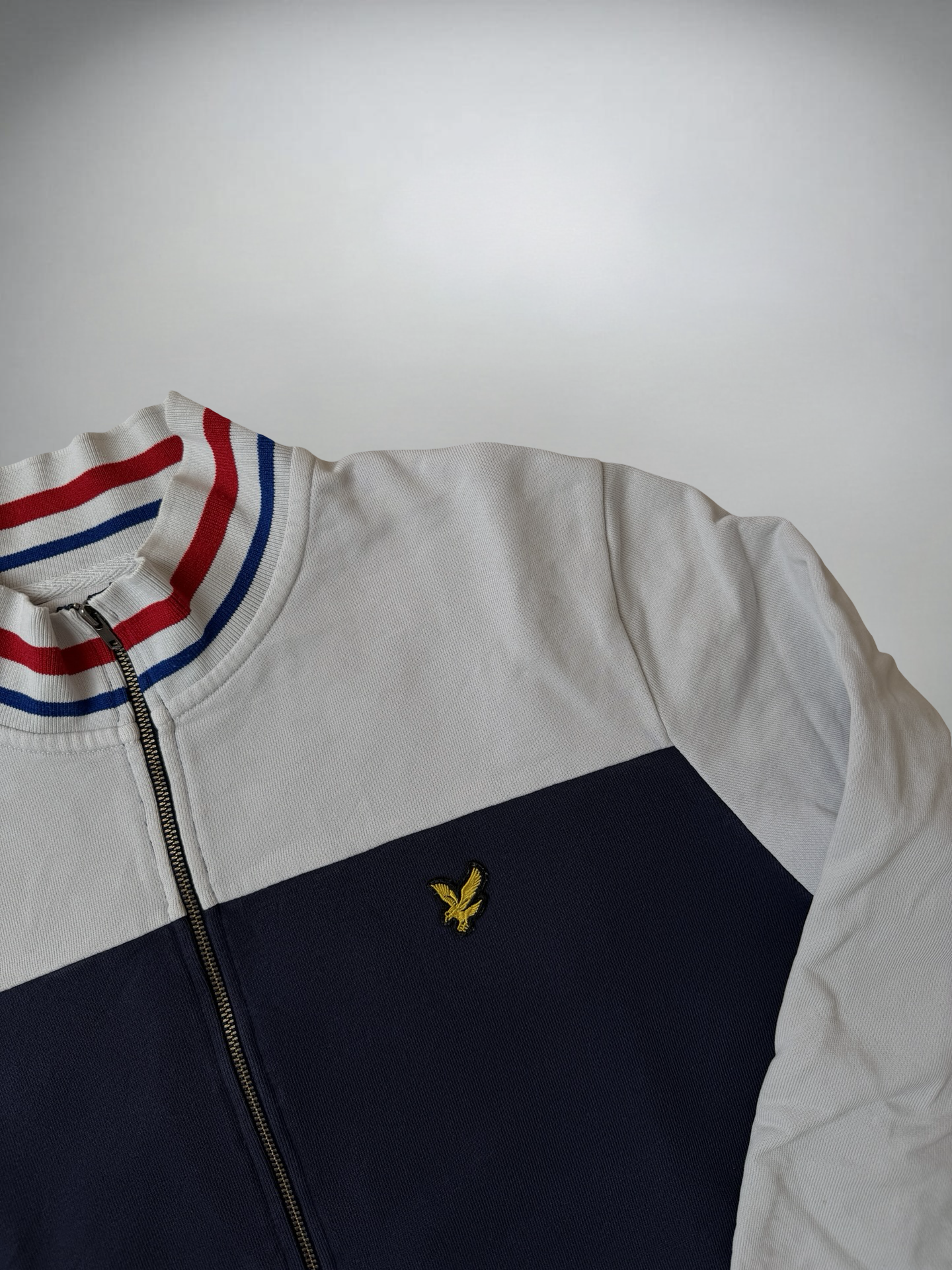 Vintage Lyle & Scott Zipper (L)