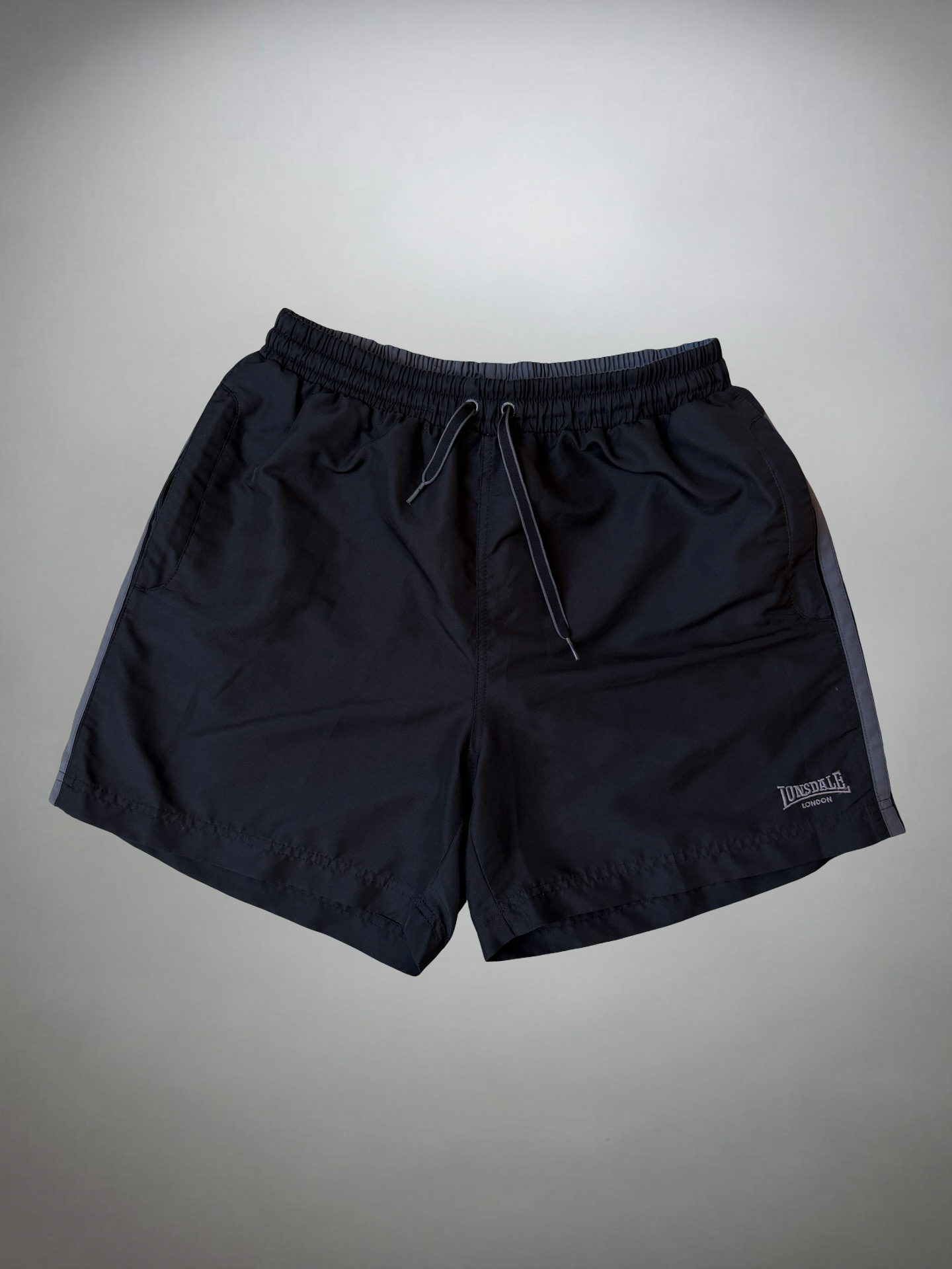 Vintage Lonsdale Shorts (L)