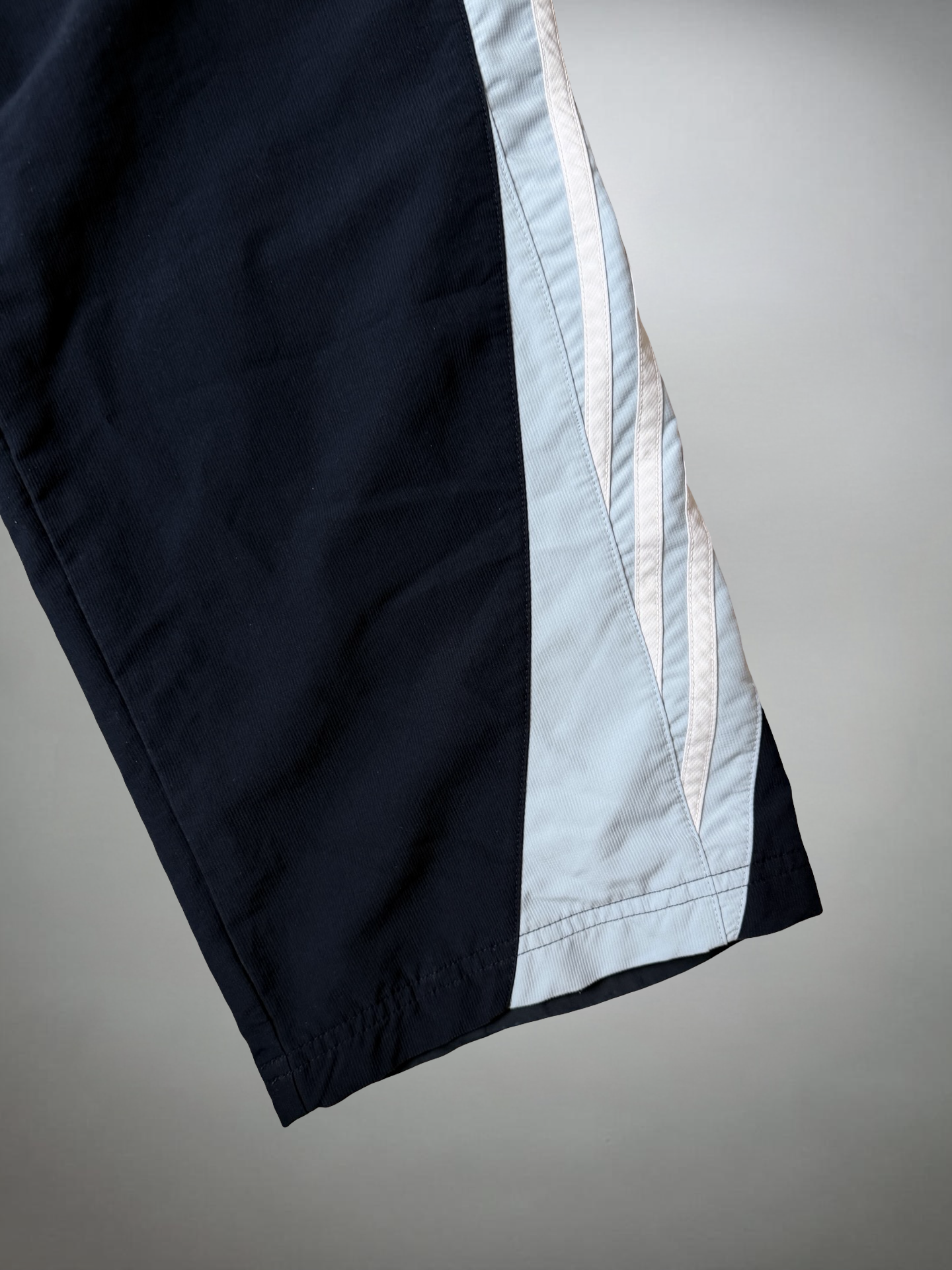 Vintage Adidas Trackpants (L)