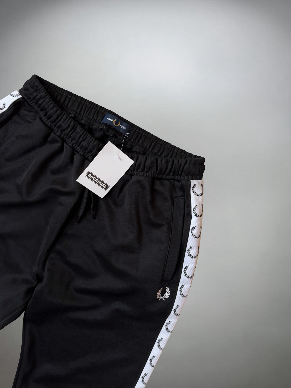 Vintage Fred Perry Taped Jogger (S)