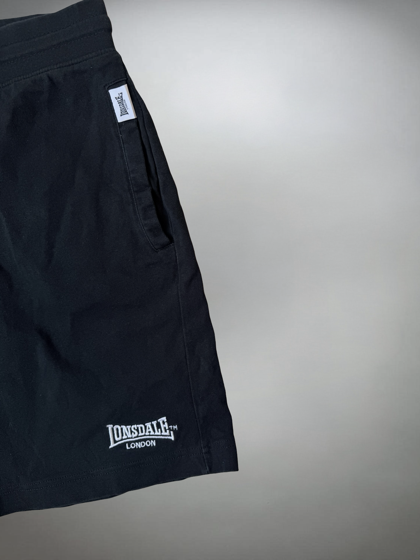 Vintage Lonsdale Shorts (M)