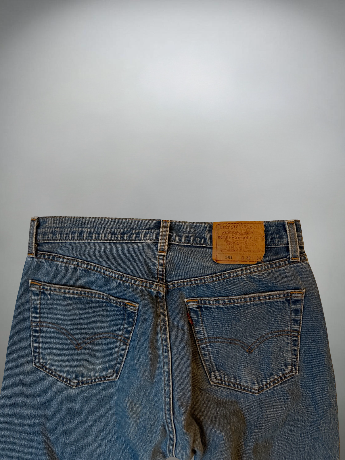 Vintage Levis Jeans (S-M)